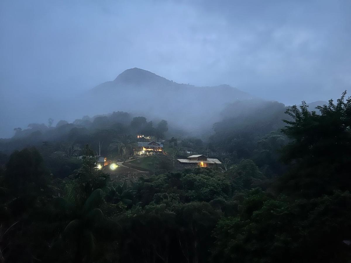 Suite Zyaarat - Conforto E Cultura Em Sao Pedro Da Serra Nova Friburgo Extérieur photo