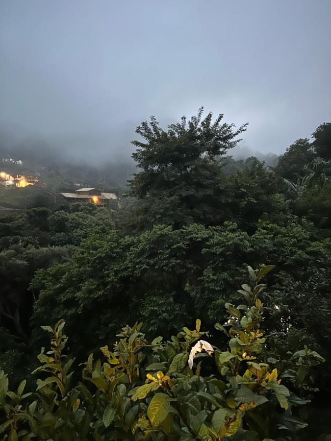 Suite Zyaarat - Conforto E Cultura Em Sao Pedro Da Serra Nova Friburgo Extérieur photo